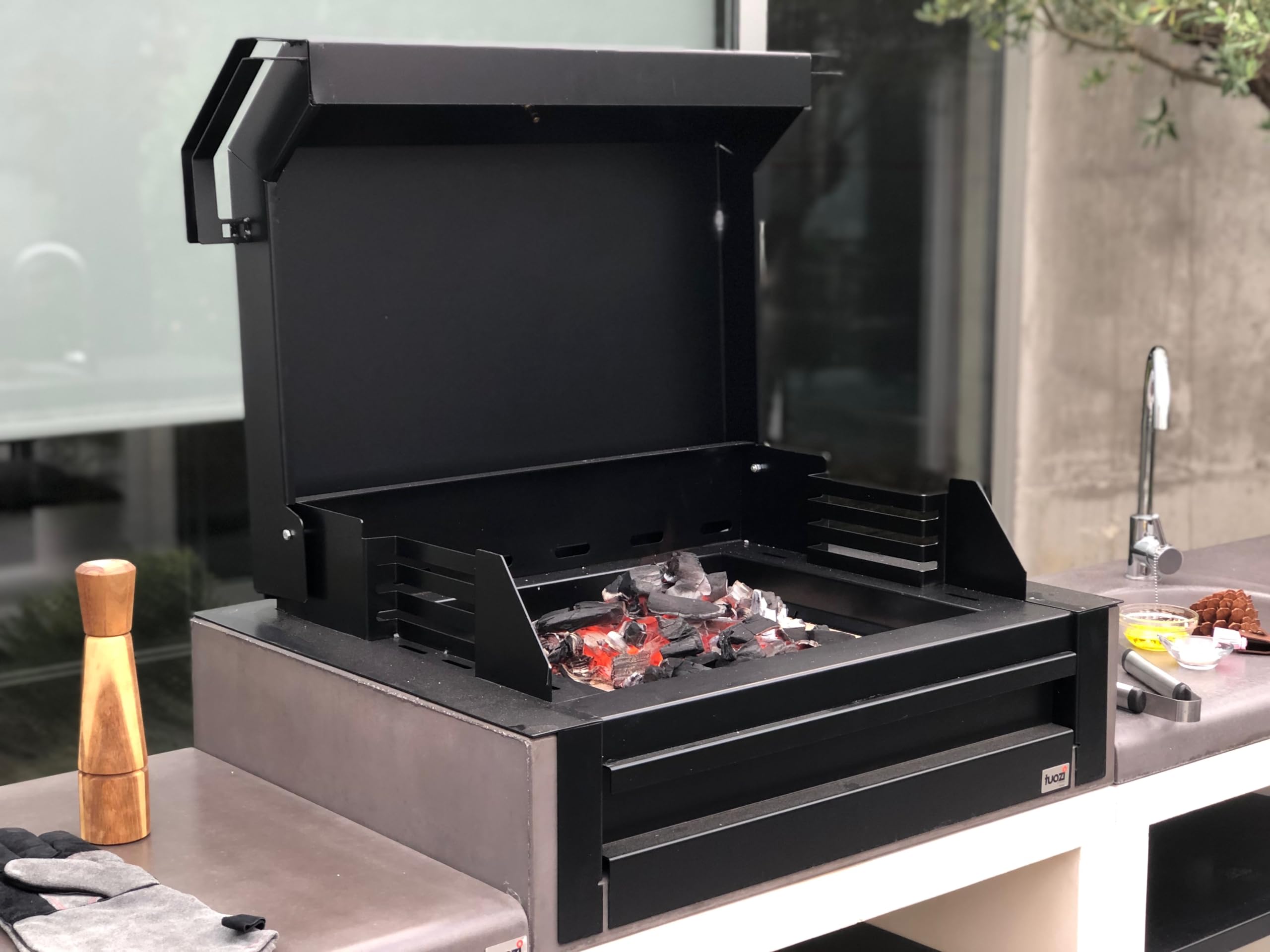 tuozi-kitaway-grill-otte-barbecue-couvercle-pizza-t00316 image 2